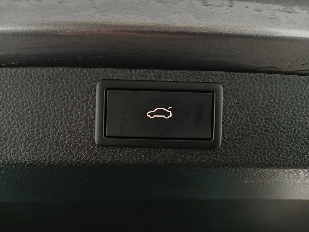 Skoda Karoq 2.0 TDI Ambition | Bild 30 von 30