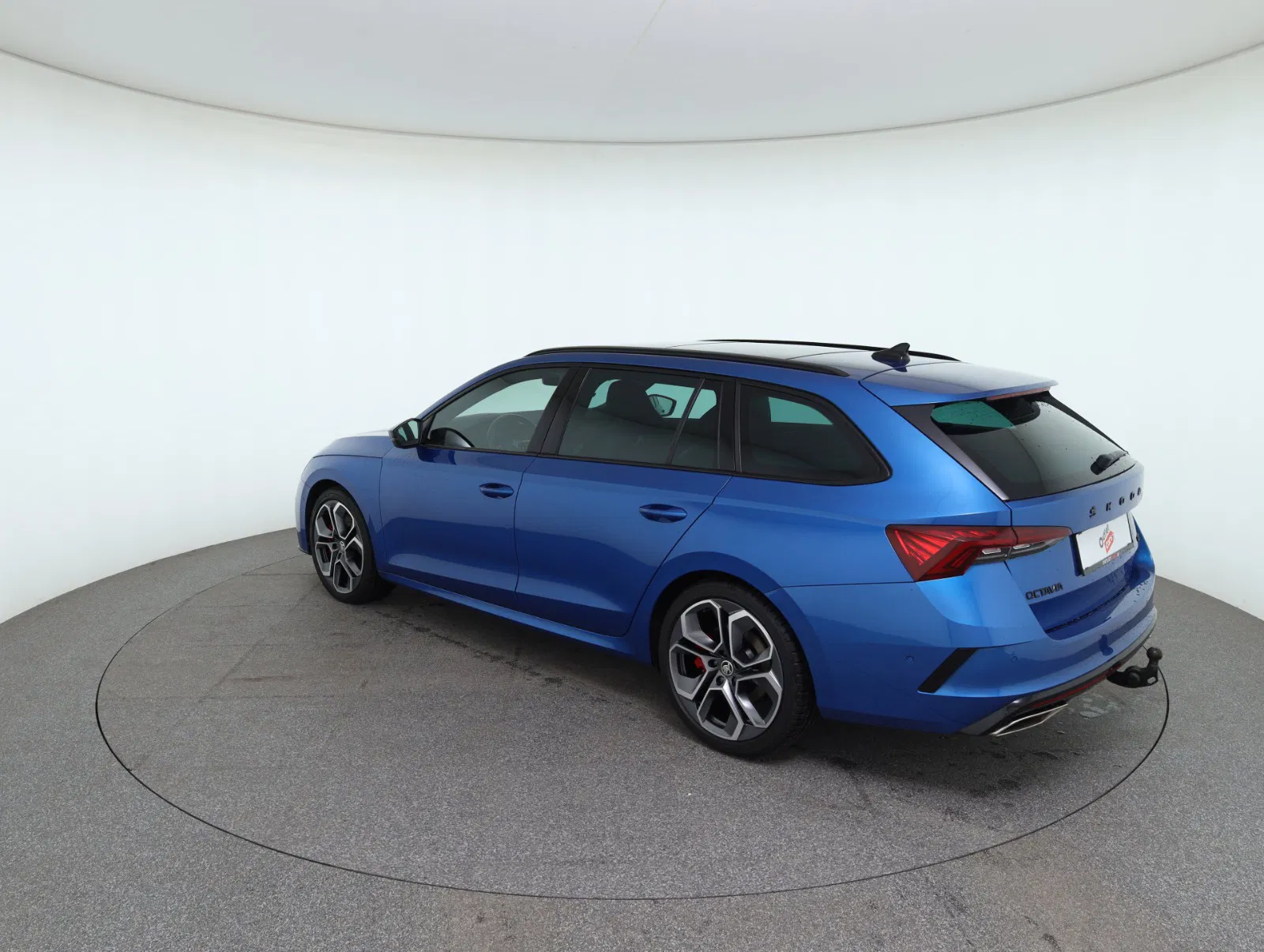 Skoda Octavia Combi 2.0 TSI RS | Bild 3 von 30