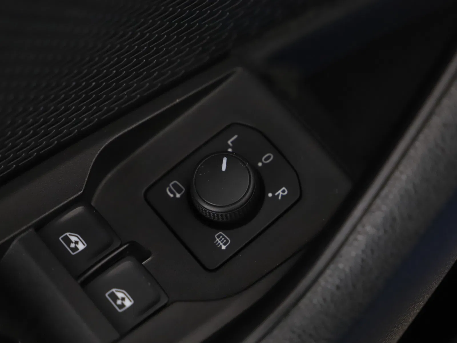 Skoda Octavia Combi 2.0 TSI RS | Bild 11 von 30