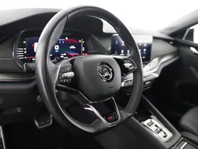 Skoda Octavia Combi 2.0 TSI RS | Thumbnail 16 von 30