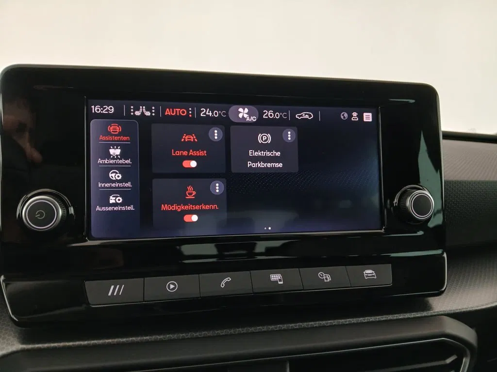 Seat Leon Sportstourer 1.0 TSI Style | Bild 24 von 30