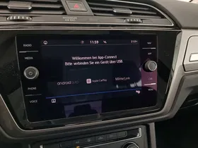 VW Touran 2.0 TDI BMT | Thumbnail 19 von 28