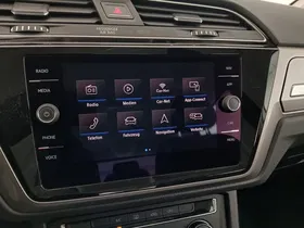 VW Touran 2.0 TDI BMT | Thumbnail 20 von 28