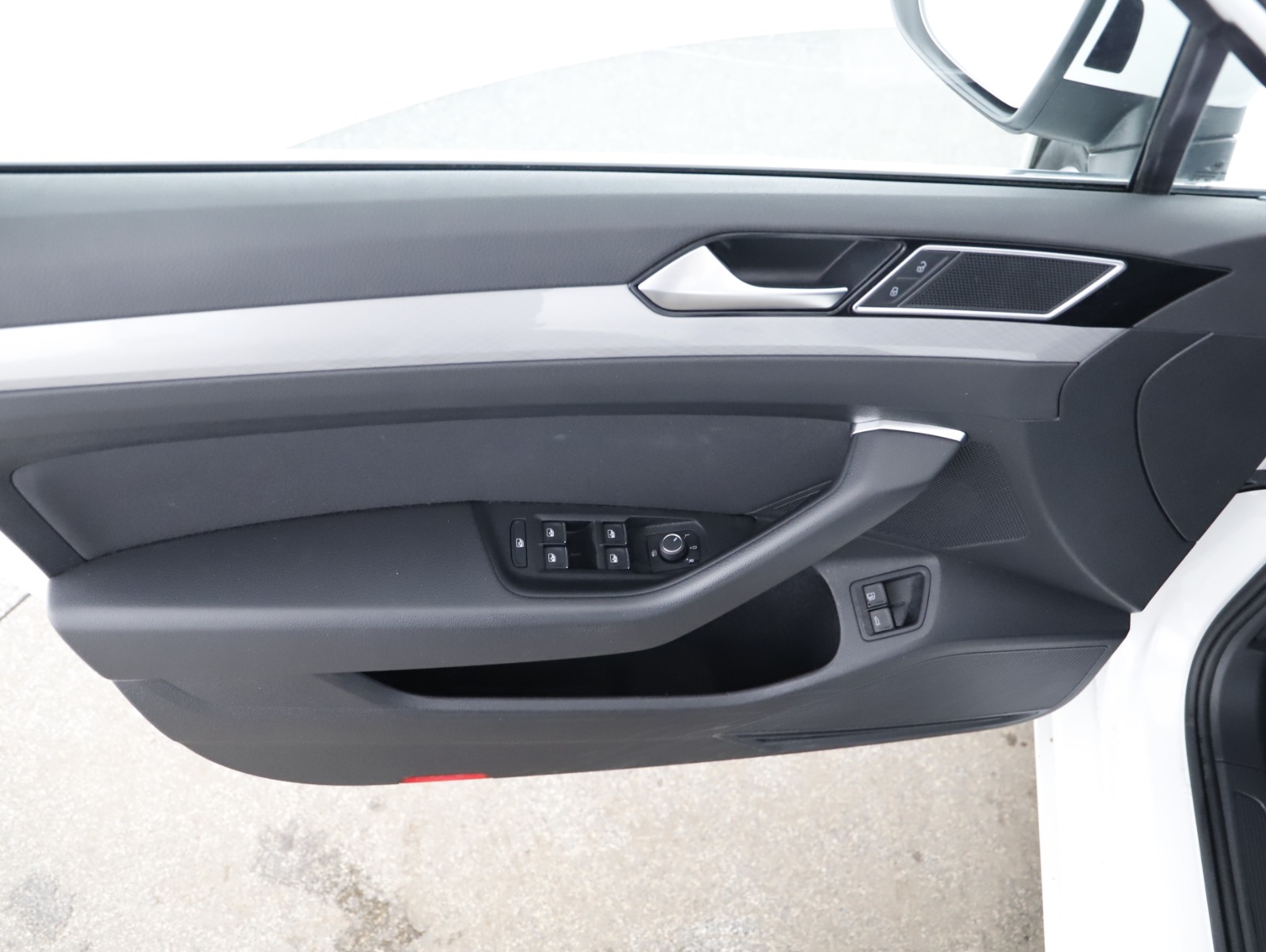 VW Passat Variant 1.4 TSI  GTE | Thumbnail 10 von 25