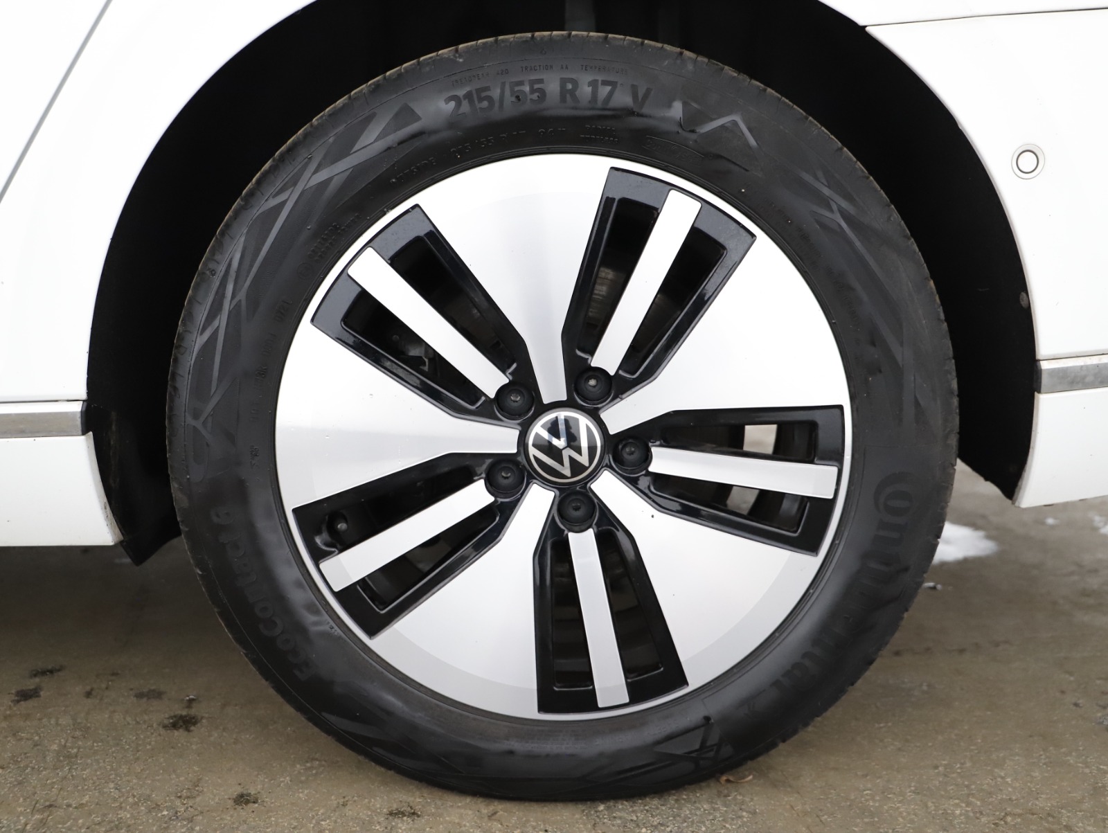 VW Passat Variant 1.4 TSI  GTE | Thumbnail 9 von 25