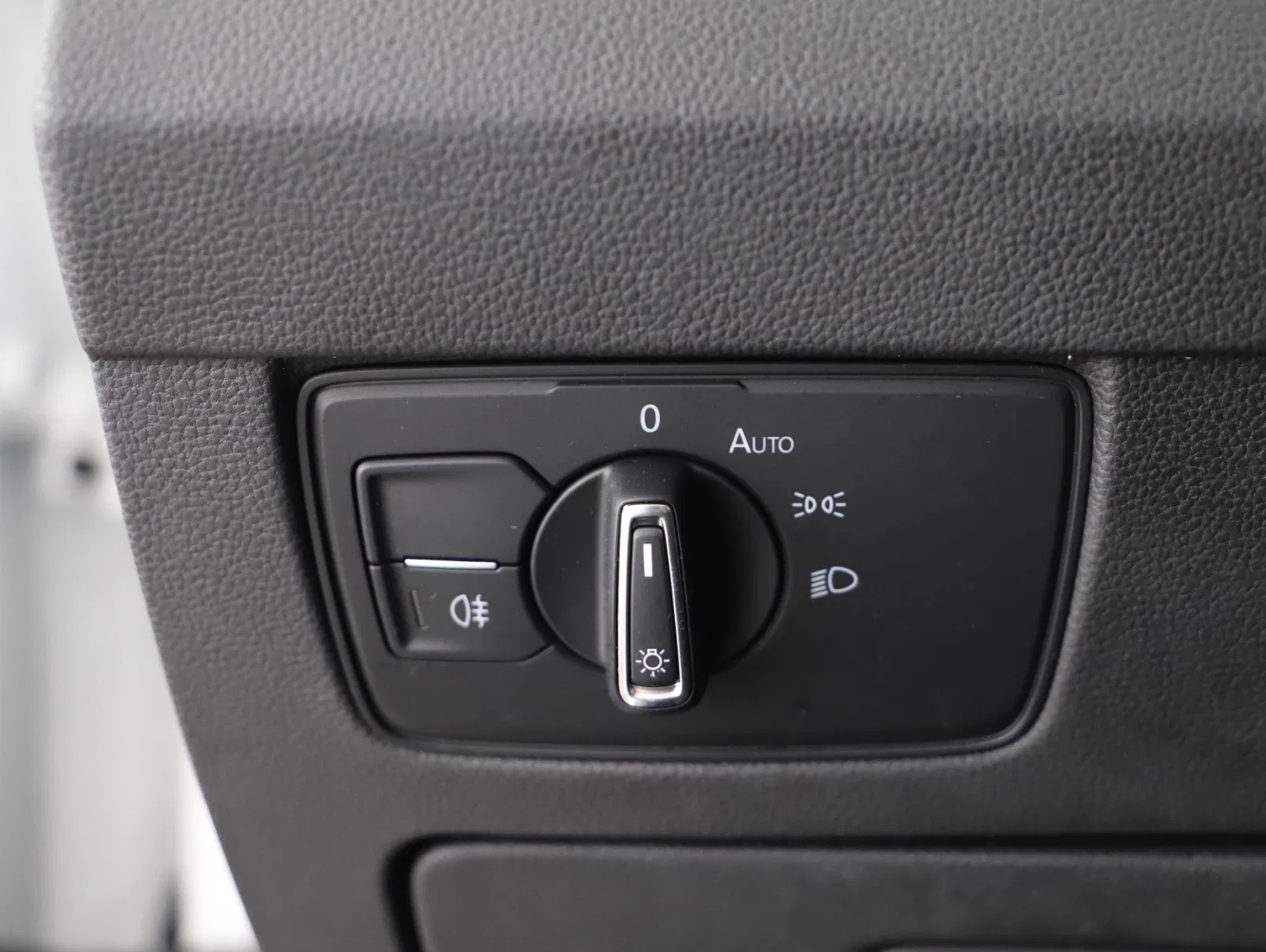 VW Passat Variant 1.4 TSI  GTE | Bild 12 von 25