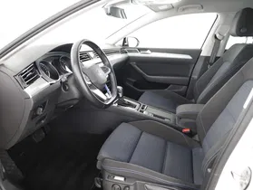 VW Passat Variant 1.4 TSI GTE | Thumbnail 13 von 25