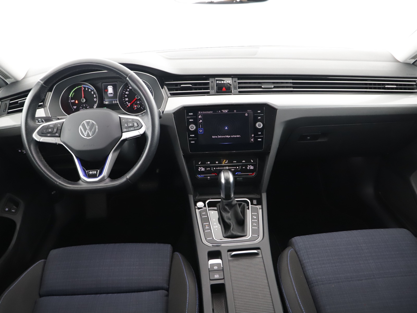 VW Passat Variant 1.4 TSI  GTE | Thumbnail 14 von 25