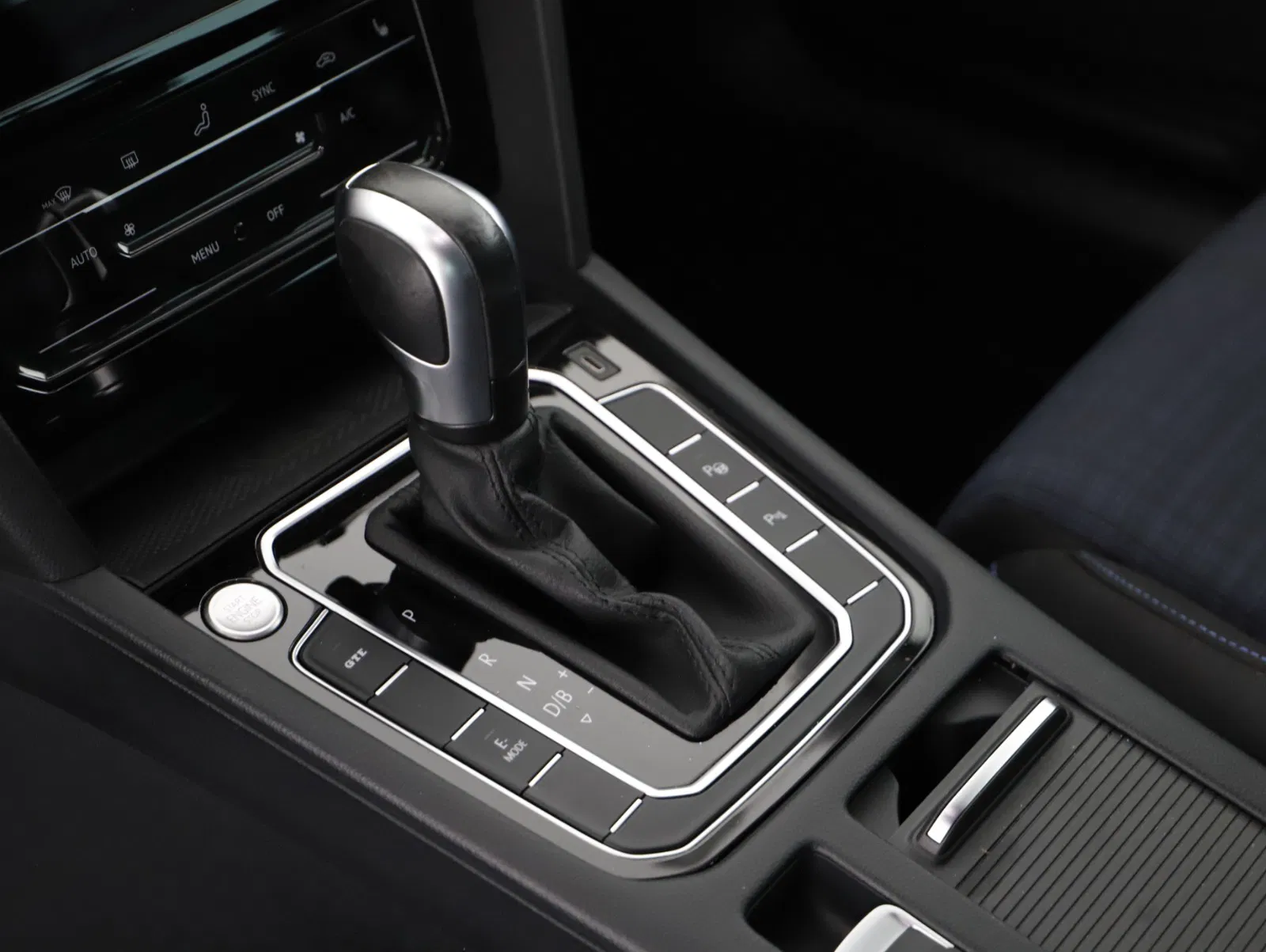 VW Passat Variant 1.4 TSI GTE | Bild 22 von 25