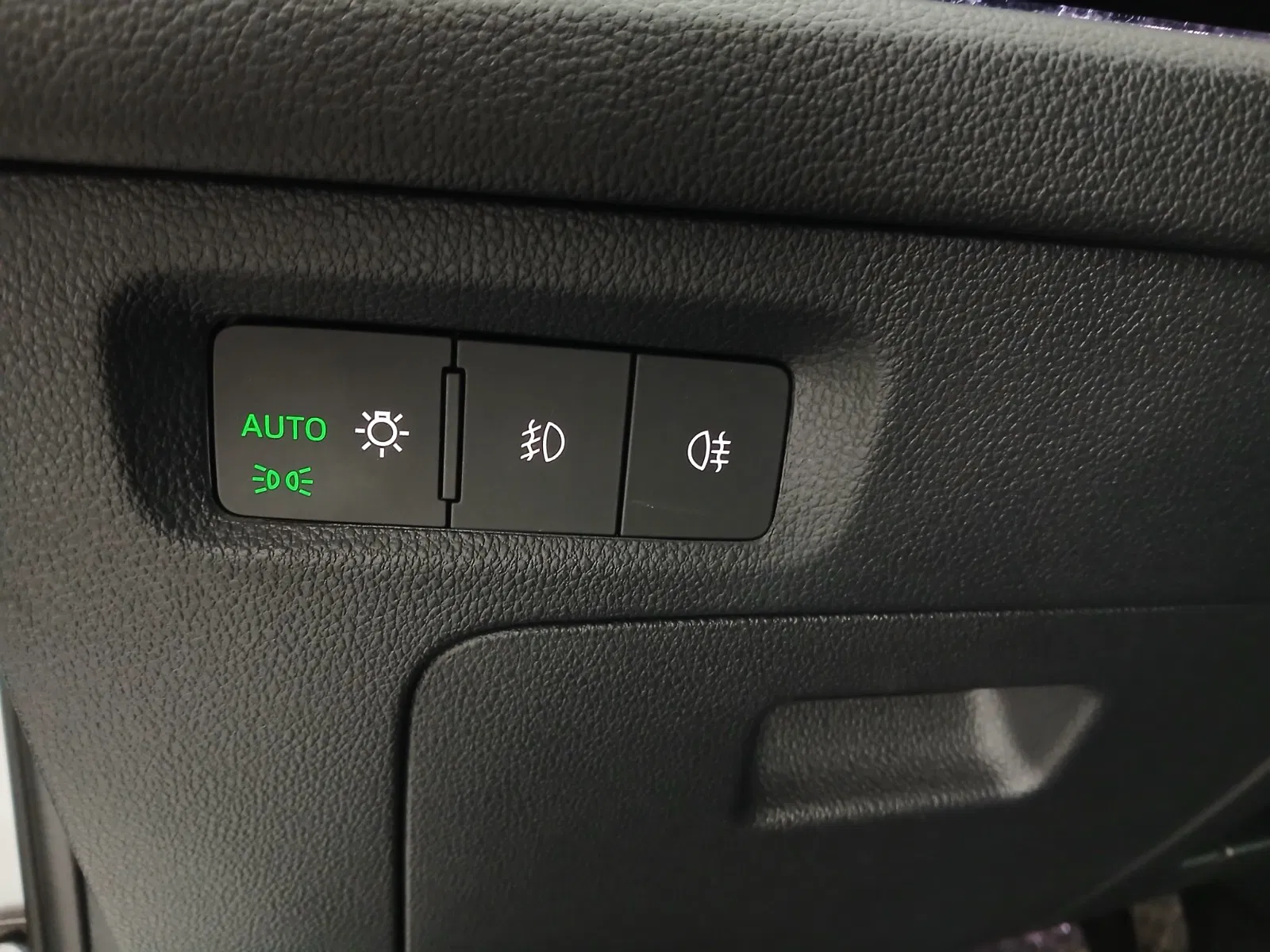 Skoda Octavia Combi 1.5 TSI ACT e-TEC Style | Bild 12 von 30