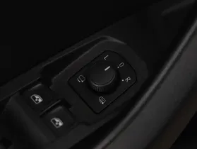 Skoda Karoq 2.0 TDI Ambition | Thumbnail 9 von 29