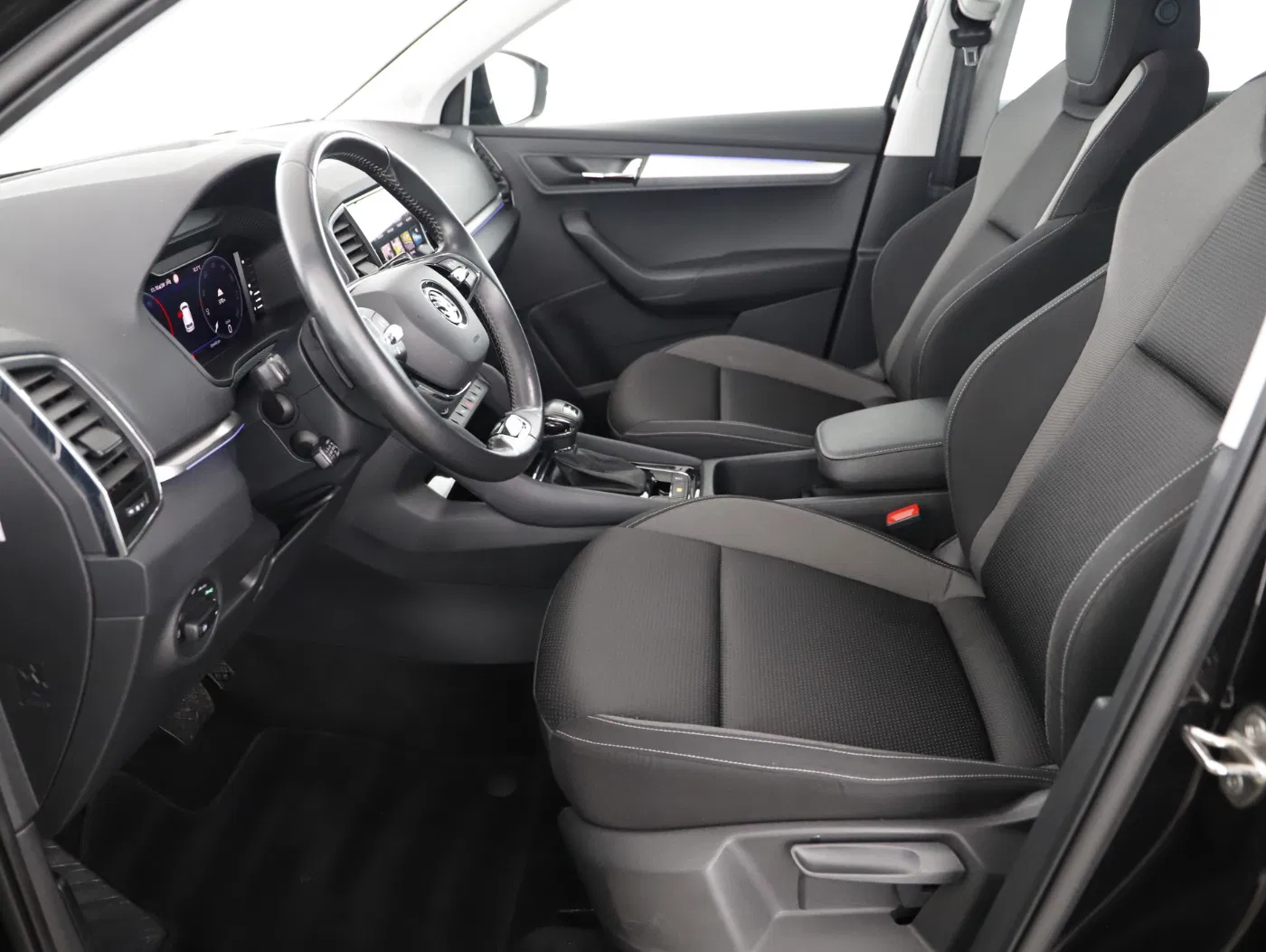 Skoda Karoq 2.0 TDI Ambition | Bild 11 von 29