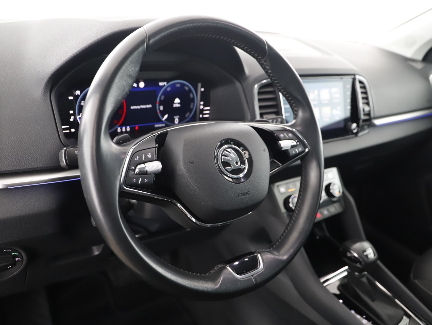 Skoda Karoq 2.0 TDI Ambition | Bild 13 von 29