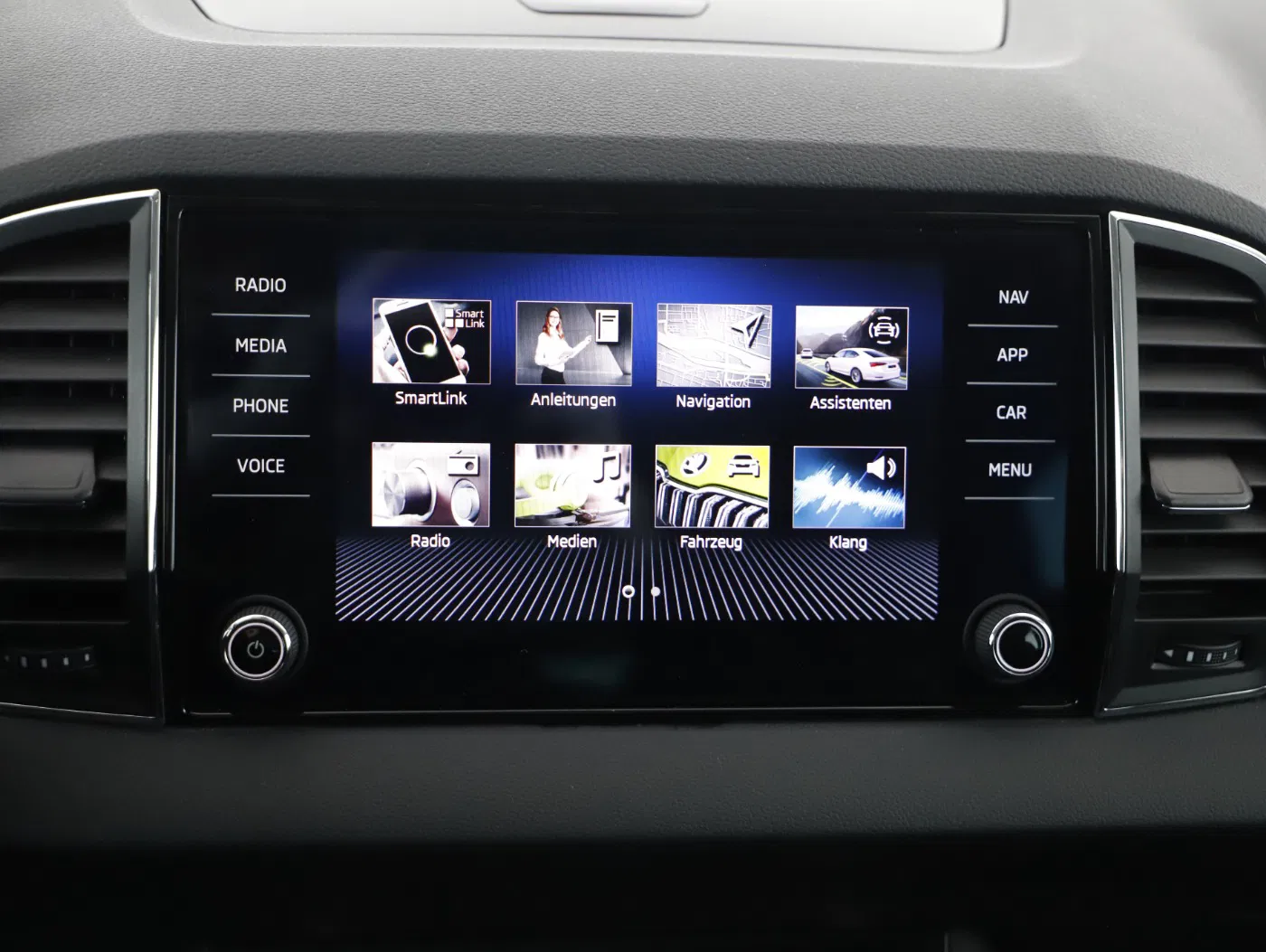 Skoda Karoq 2.0 TDI Ambition | Bild 18 von 29