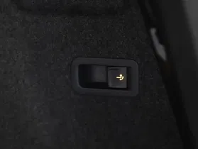 Skoda Karoq 2.0 TDI Ambition | Thumbnail 26 von 29