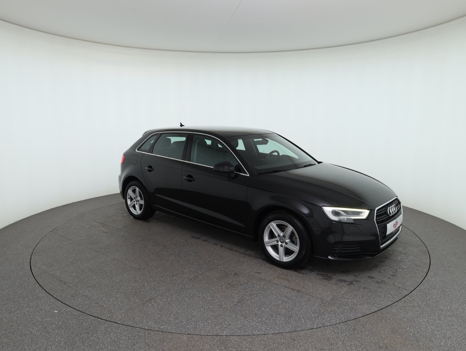 Audi A3 Sportback 1.0 SB 30 TFSI | Bild 3 von 28