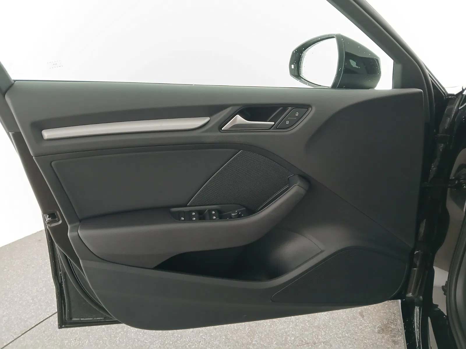 Audi A3 Sportback 1.0 SB 30 TFSI | Bild 10 von 28