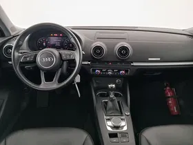 Audi A3 Sportback 1.0 SB 30 TFSI | Thumbnail 14 von 28