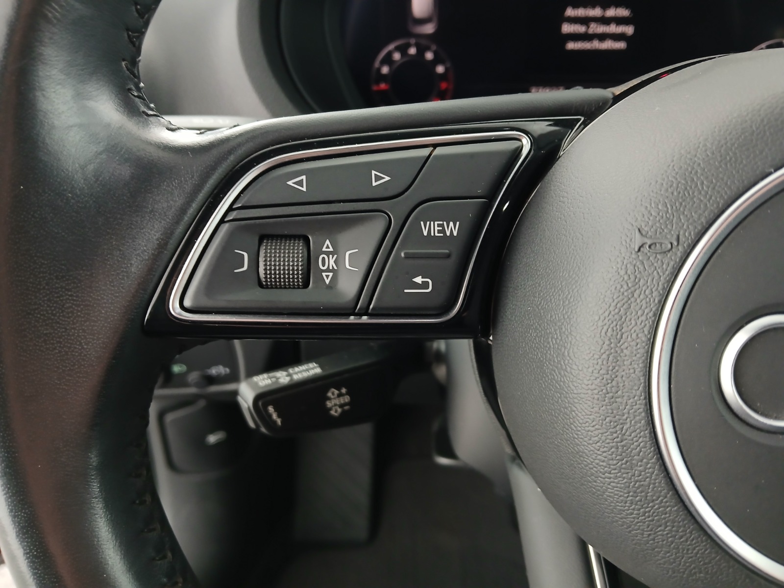 Audi A3 Sportback 1.0 SB 30 TFSI | Bild 16 von 28