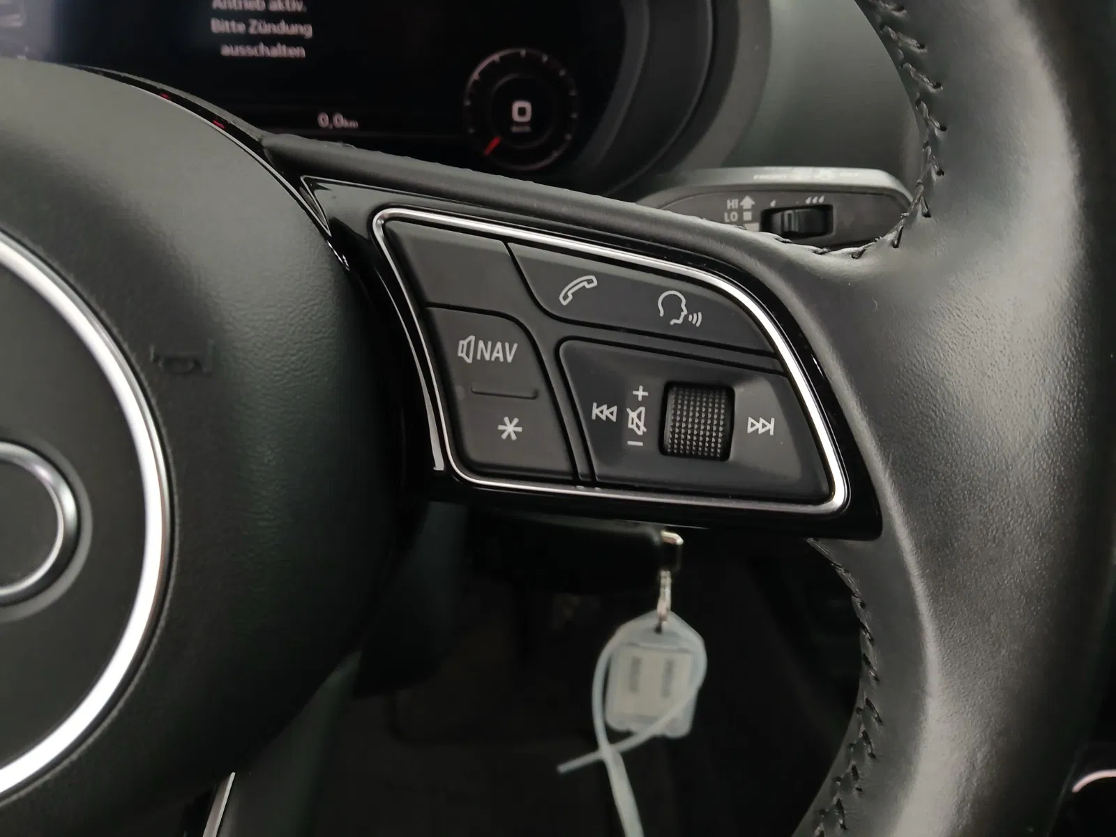 Audi A3 Sportback 1.0 SB 30 TFSI | Bild 17 von 28