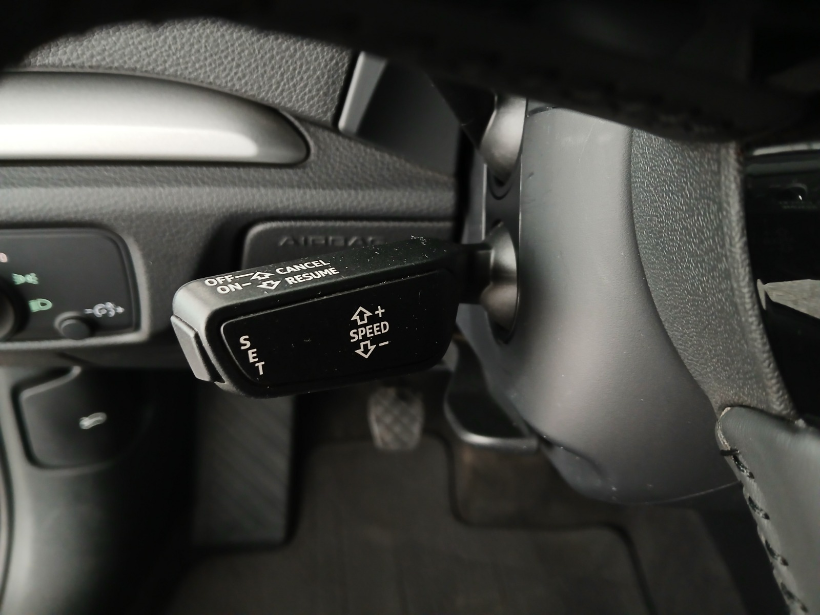 Audi A3 Sportback 1.0 SB 30 TFSI | Bild 18 von 28