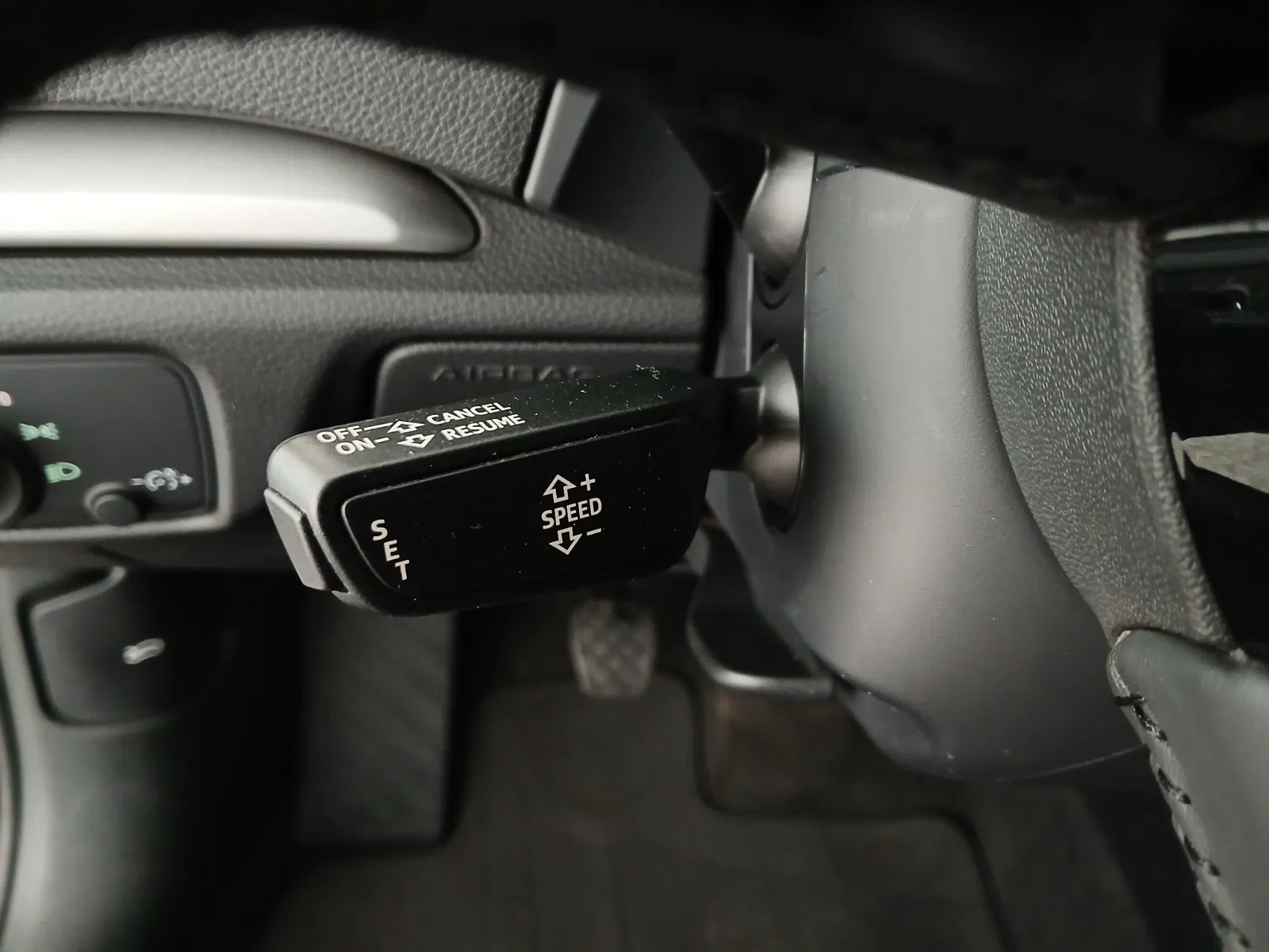 Audi A3 Sportback 1.0 SB 30 TFSI | Bild 18 von 28