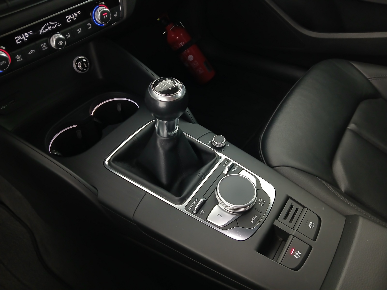 Audi A3 Sportback 1.0 SB 30 TFSI | Bild 26 von 28