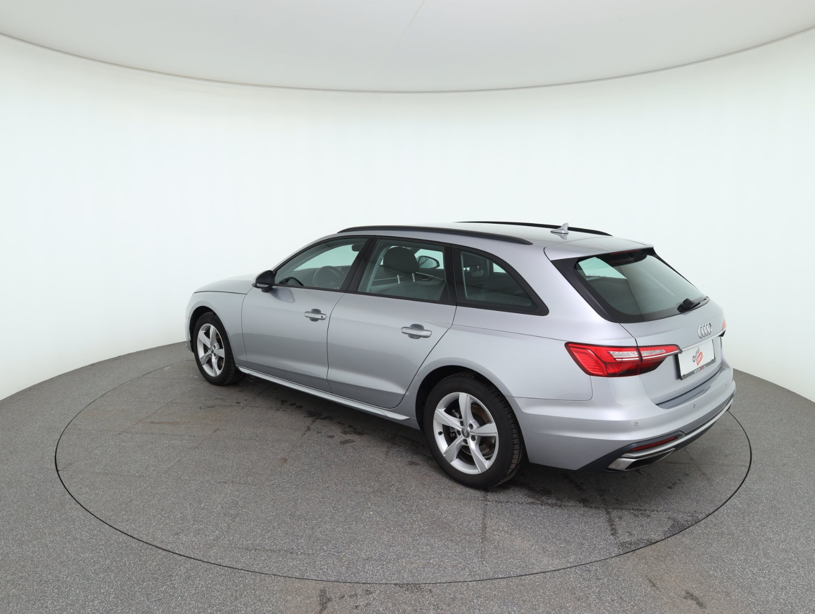 Audi A4 Avant 30 2.0 TDI advanced | Bild 7 von 30