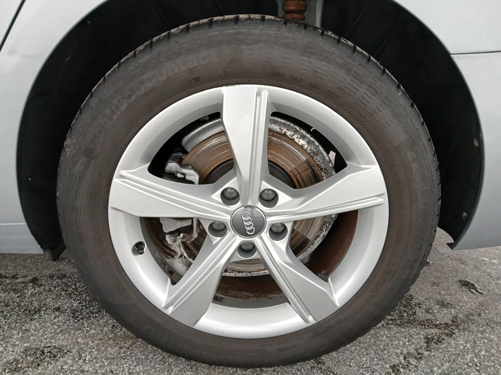 Audi A4 Avant 30 2.0 TDI advanced | Bild 9 von 30