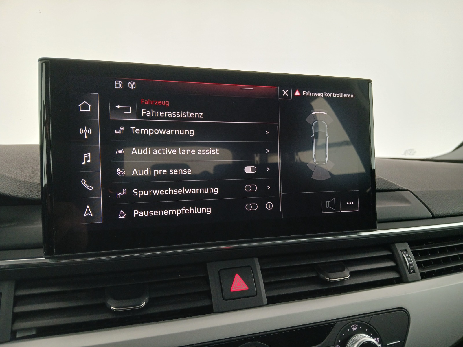 Audi A4 Avant 30 2.0 TDI advanced | Bild 22 von 30