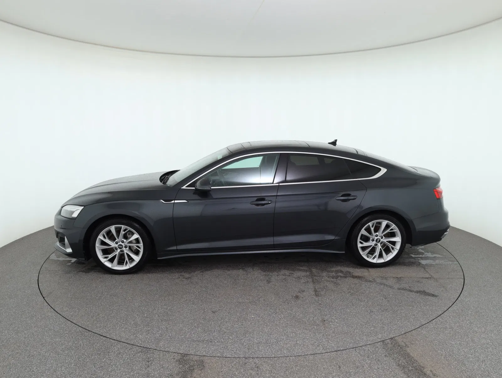 Audi A5 Sportback 40 2.0 TDI quattro advanced | Bild 8 von 28