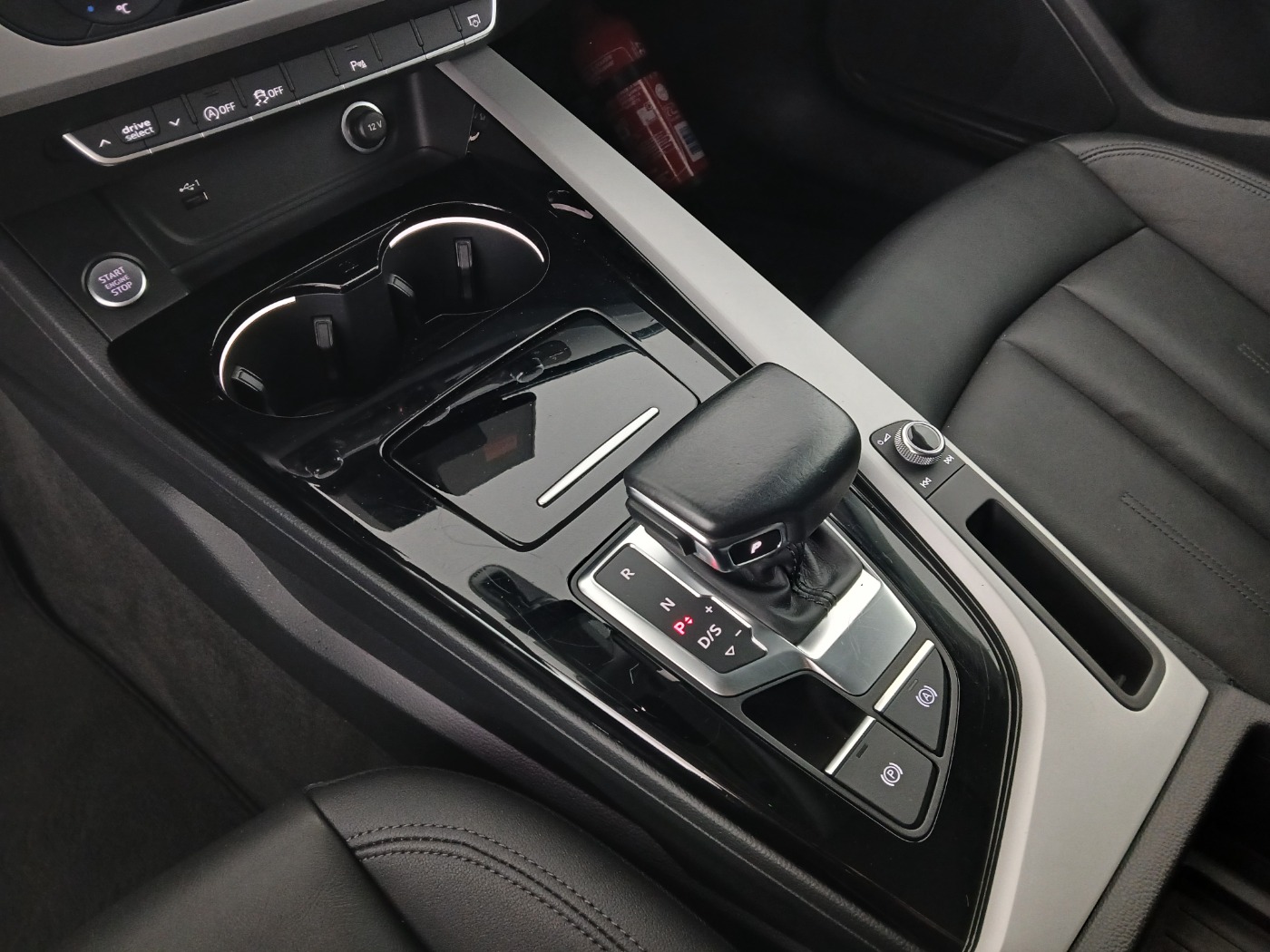 Audi A5 Sportback 40 2.0 TDI quattro advanced | Bild 25 von 28