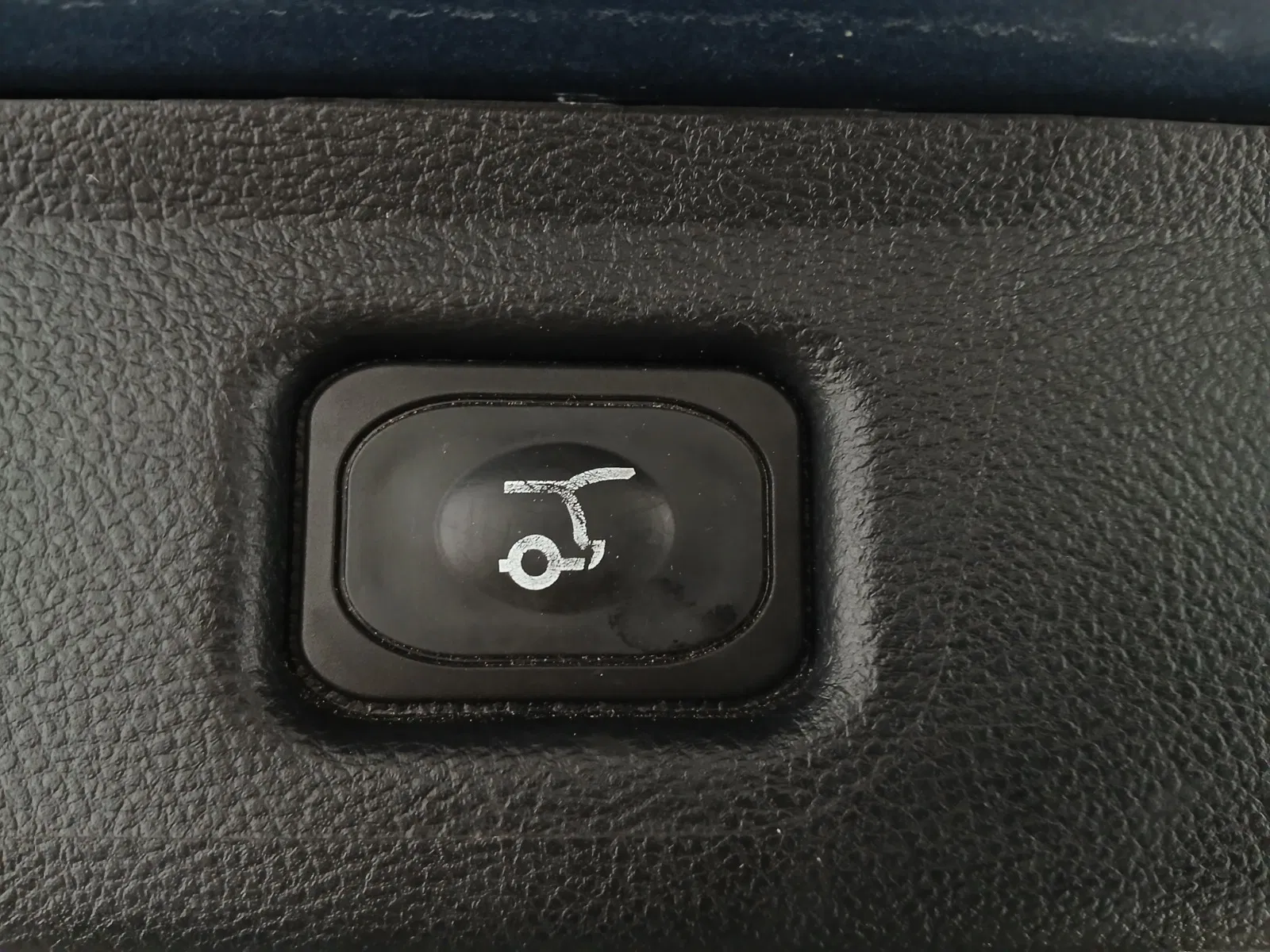 Ford S-MAX 2.0EcoBlue Titanium | Bild 28 von 28