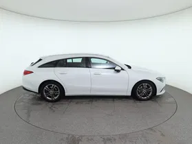 Mercedes-Benz CLA 180 d Shooting Brake | Thumbnail 5 von 28