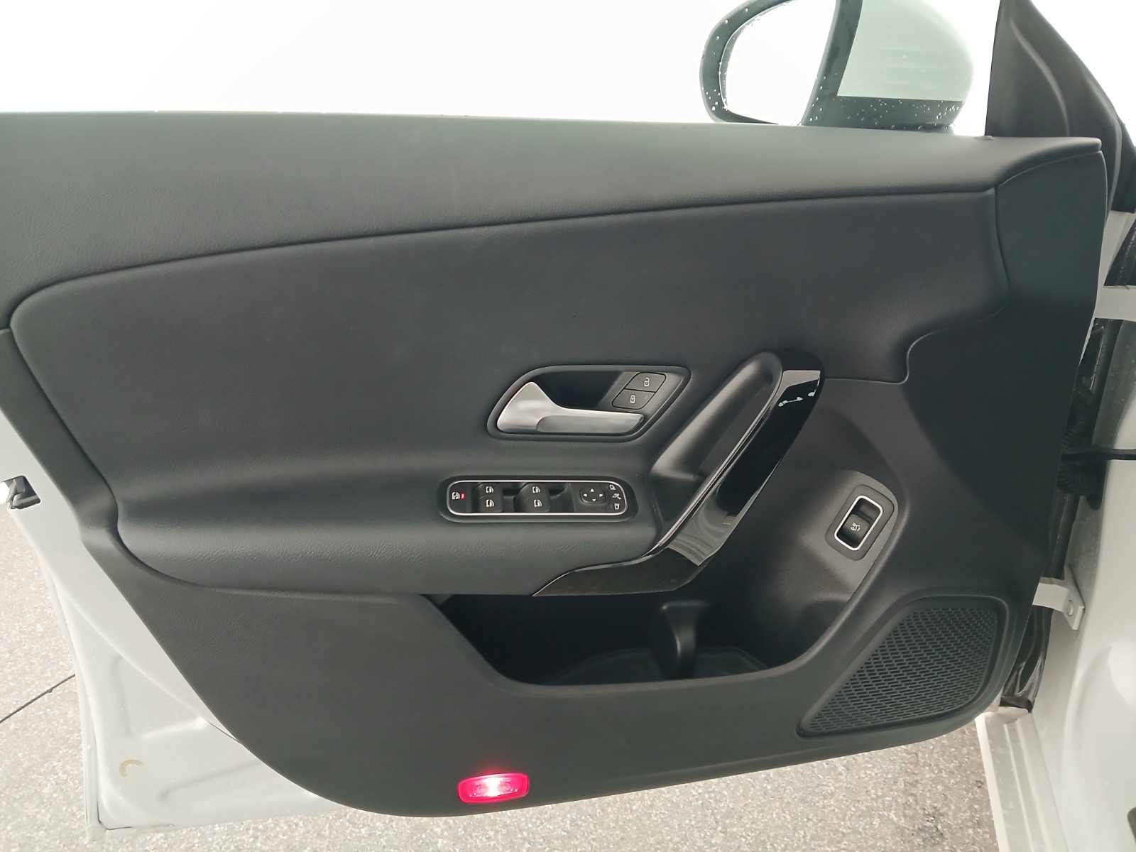 Mercedes-Benz CLA 180 d Shooting Brake | Bild 11 von 28