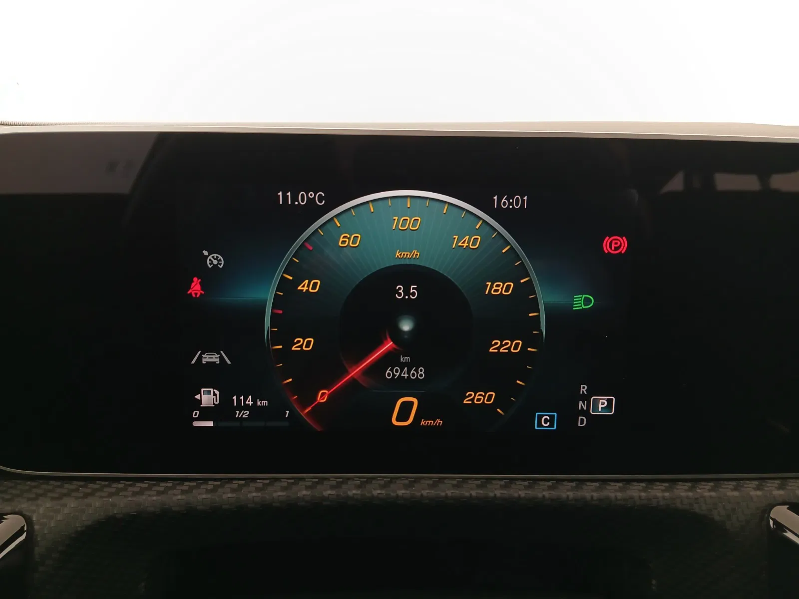 Mercedes-Benz CLA 180 d Shooting Brake | Bild 16 von 28