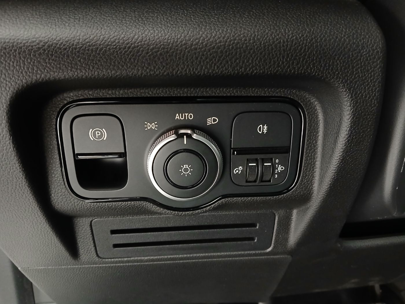 Mercedes-Benz T180 Automatic | Bild 9 von 26