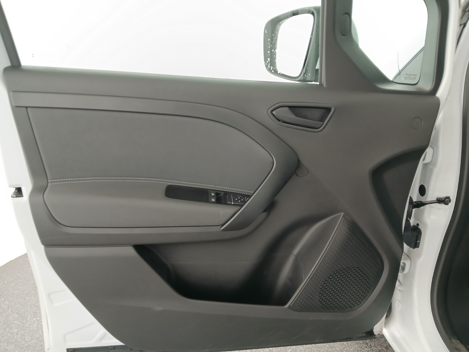 Mercedes-Benz T 180 Progressive Aut. | Bild 11 von 27