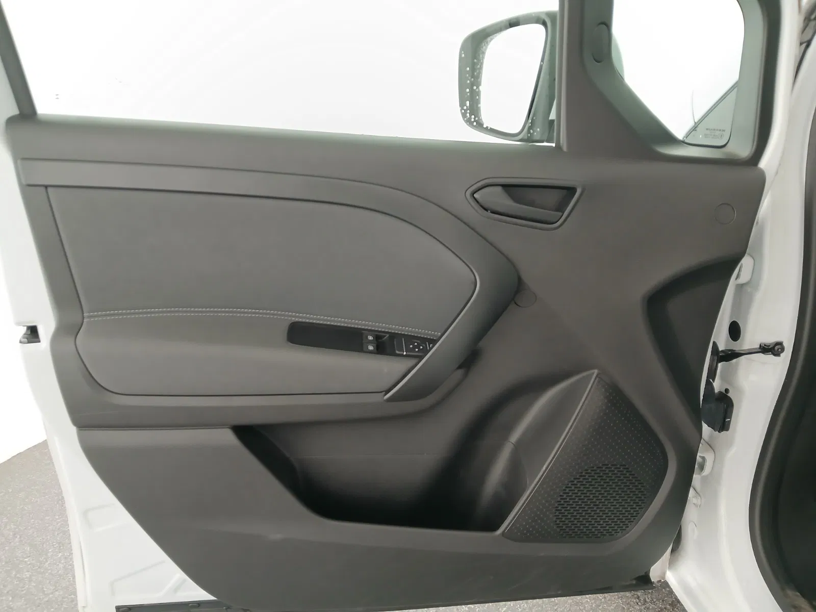 Mercedes-Benz T 180 Progressive Aut. | Bild 11 von 27