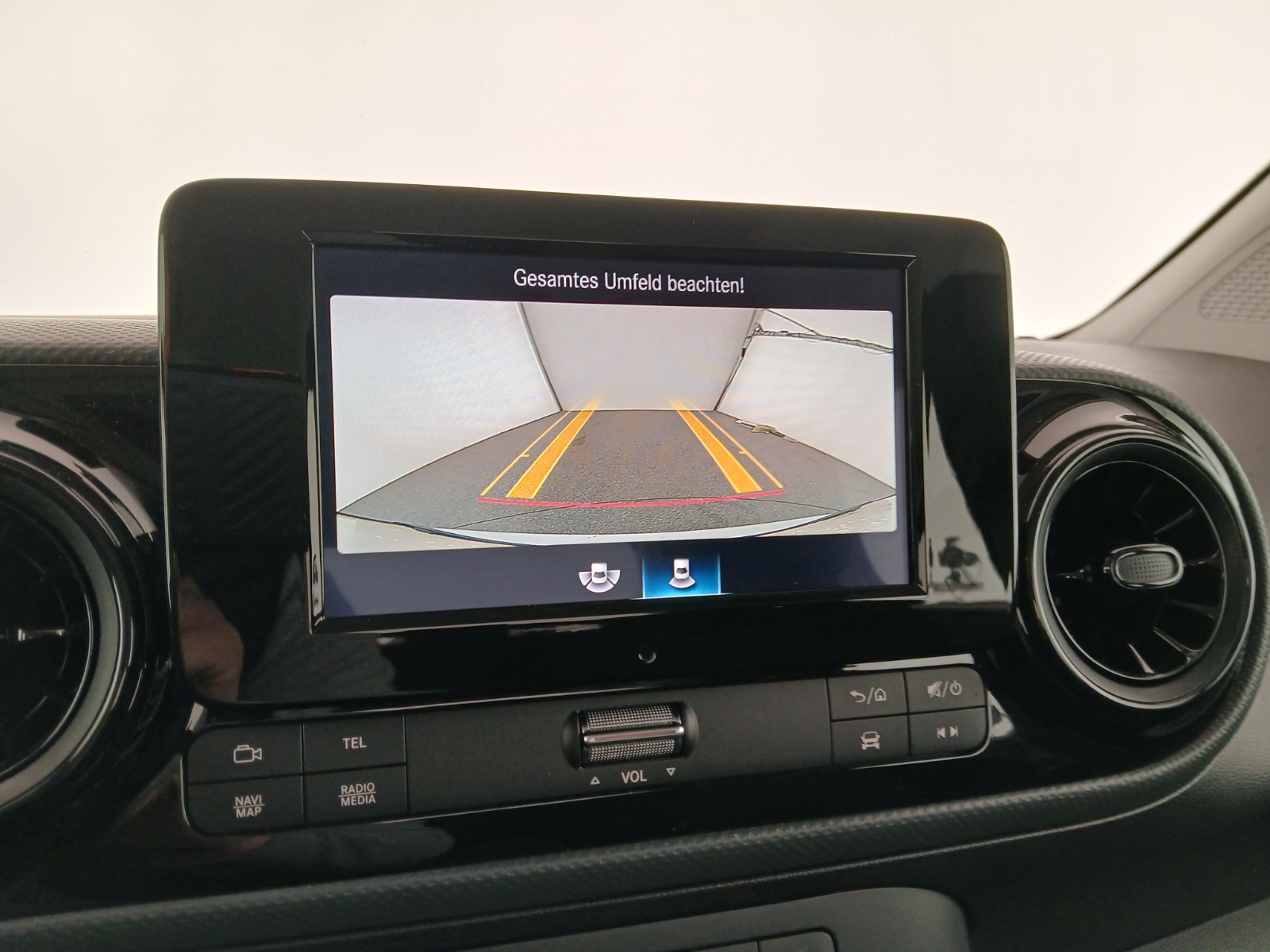 Mercedes-Benz T 180 Progressive Aut. | Bild 23 von 27