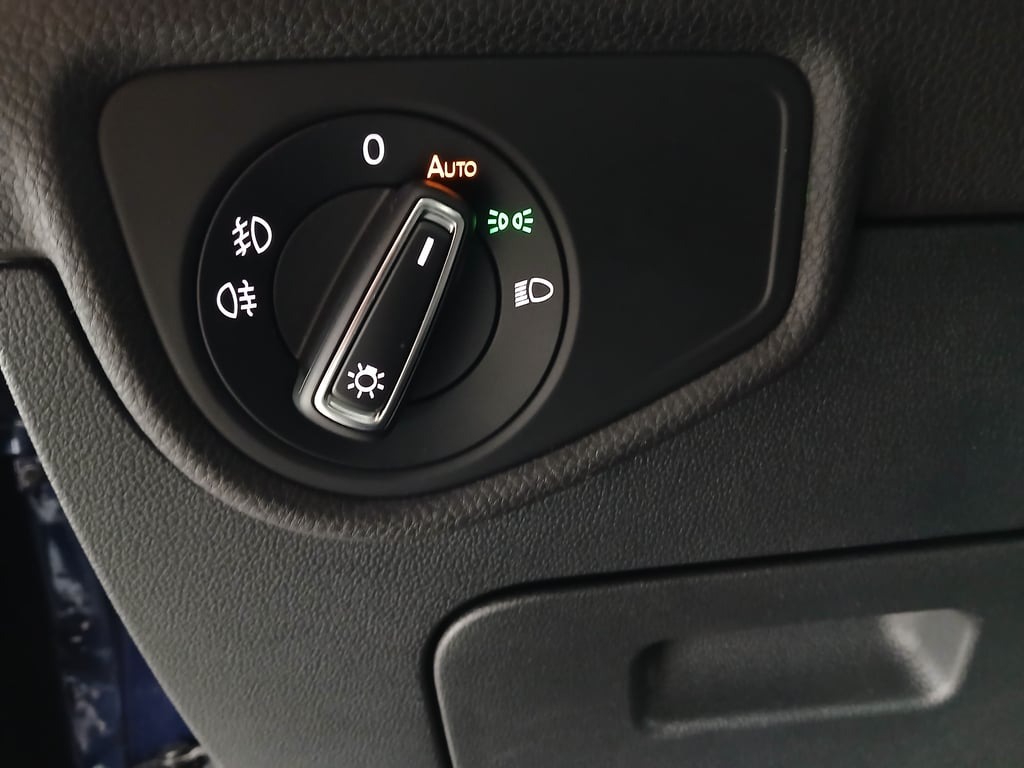 VW Touran 1.5 TSI BMT Highline | Bild 12 von 28