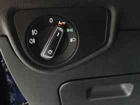 VW Touran 1.5 TSI BMT Highline | Thumbnail 12 von 28