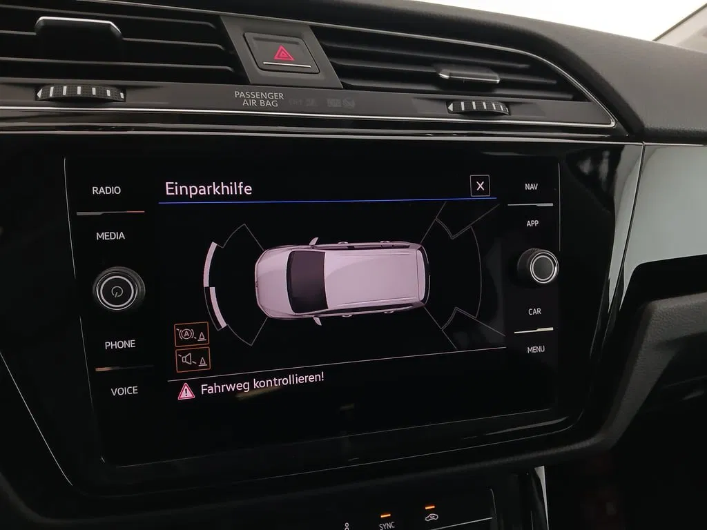 VW Touran 1.5 TSI BMT Highline | Bild 23 von 28