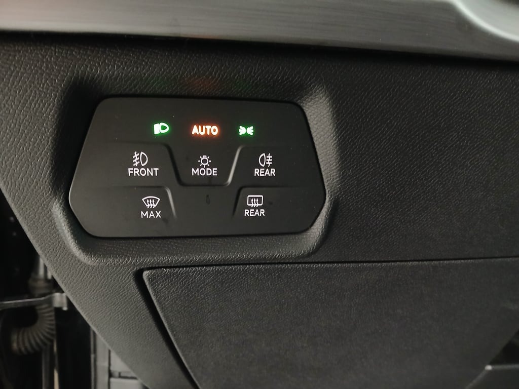 Seat Leon Sportstourer 2.0 TDI 4Drive FR | Bild 12 von 30