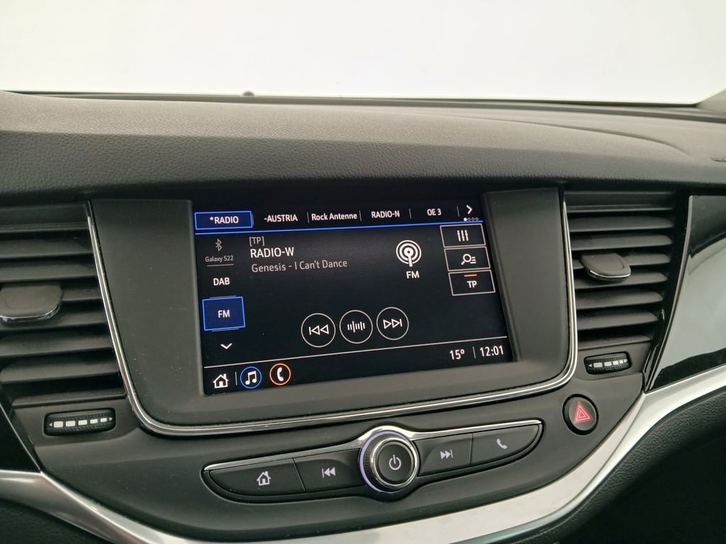 Opel Astra K Sports Tourer 1.2 Turbo Design & Tech | Bild 18 von 26