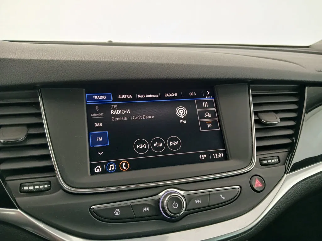 Opel Astra K Sports Tourer 1.2 Turbo Design & Tech | Bild 18 von 26