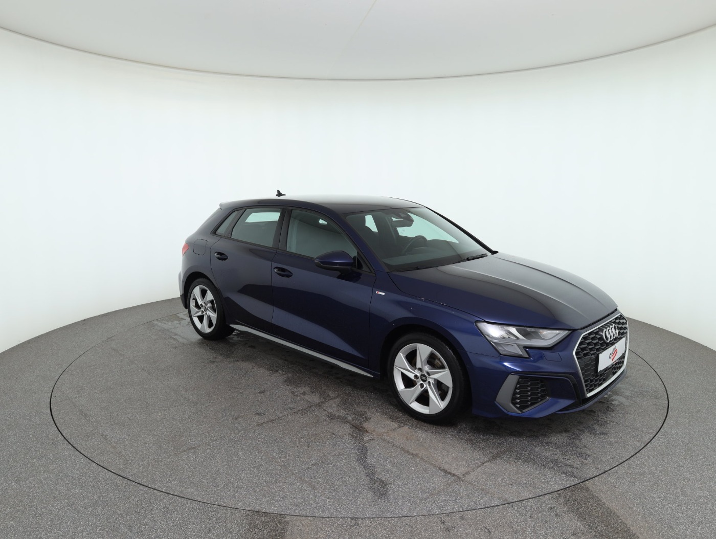 Audi A3 Sportback 35 TDI S line exterieur | Bild 4 von 27