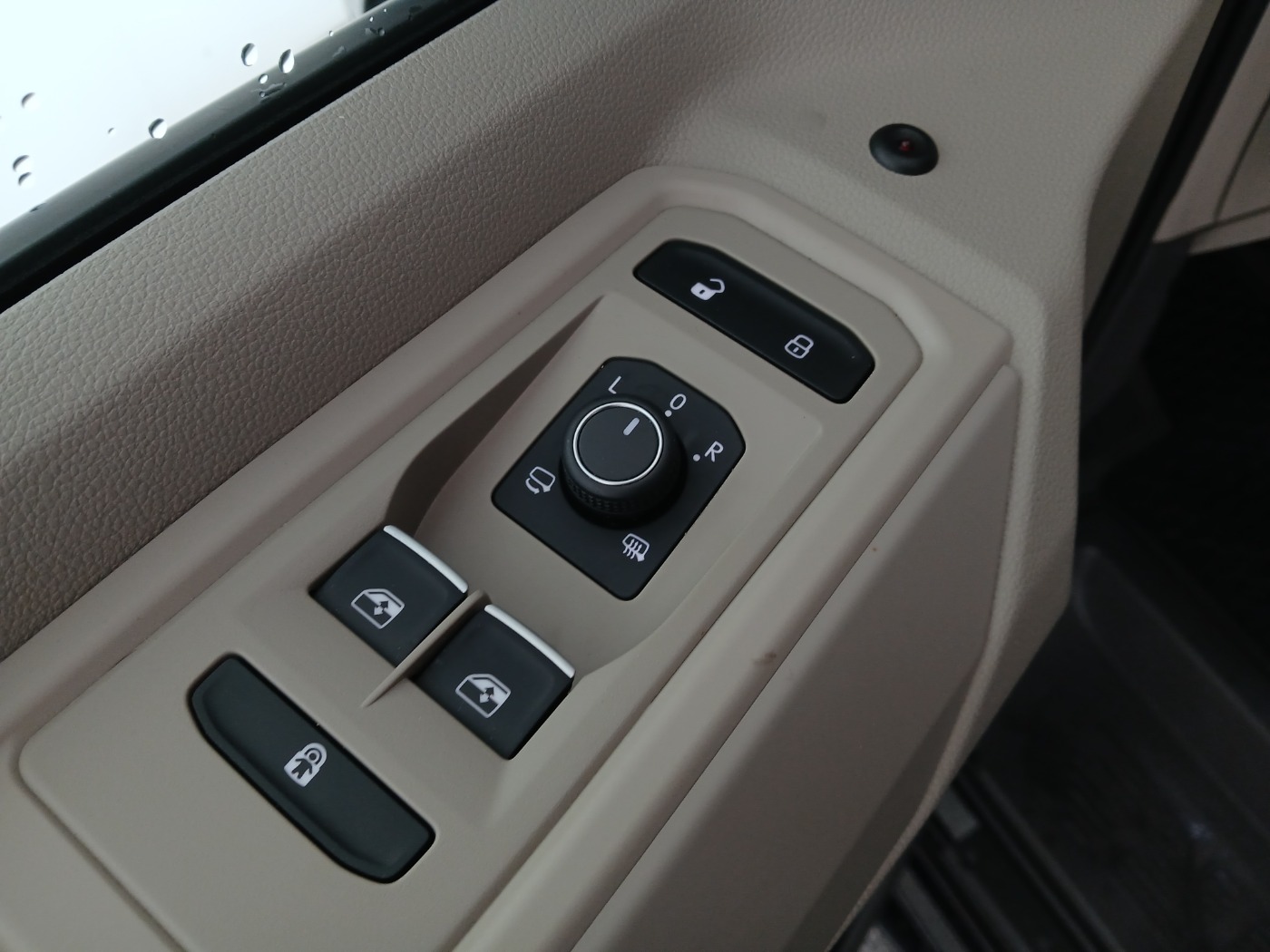 VW T7 California 1.5 TSI 4MOTION Ocean | Bild 12 von 31