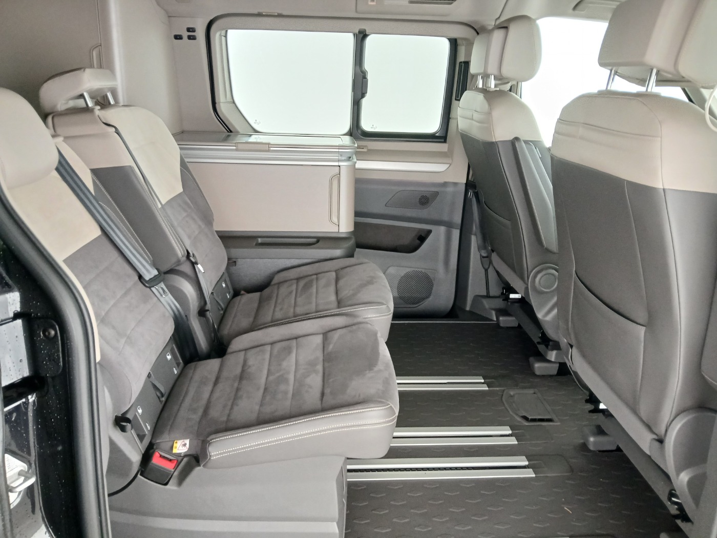 VW T7 California 1.5 TSI 4MOTION Ocean | Bild 26 von 31