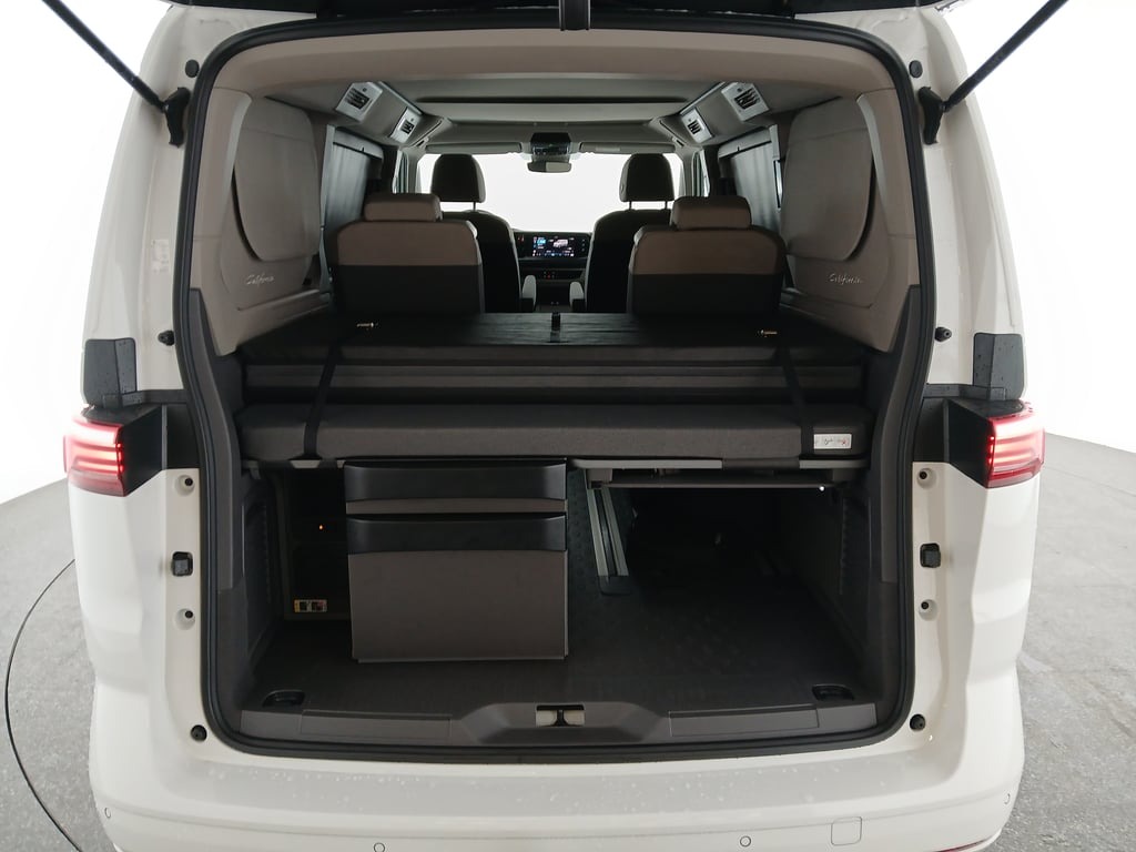 VW T7 California 1.5 TSI 4MOTION Beach Camper | Bild 28 von 30